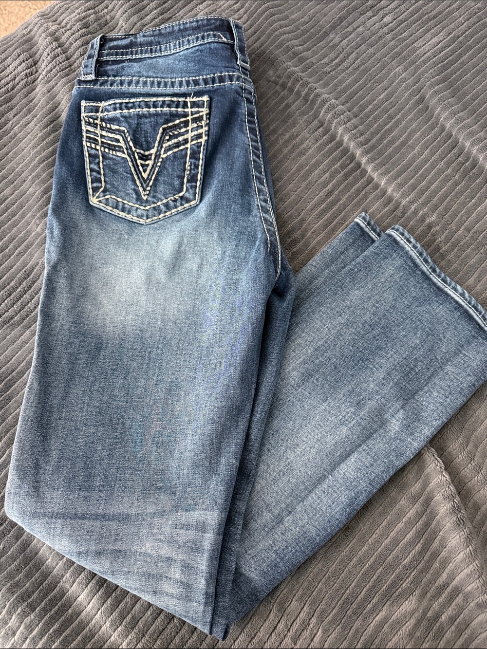 Vigoss Mid-Blue Straight Leg Jeans with Embroidered Back Pocket